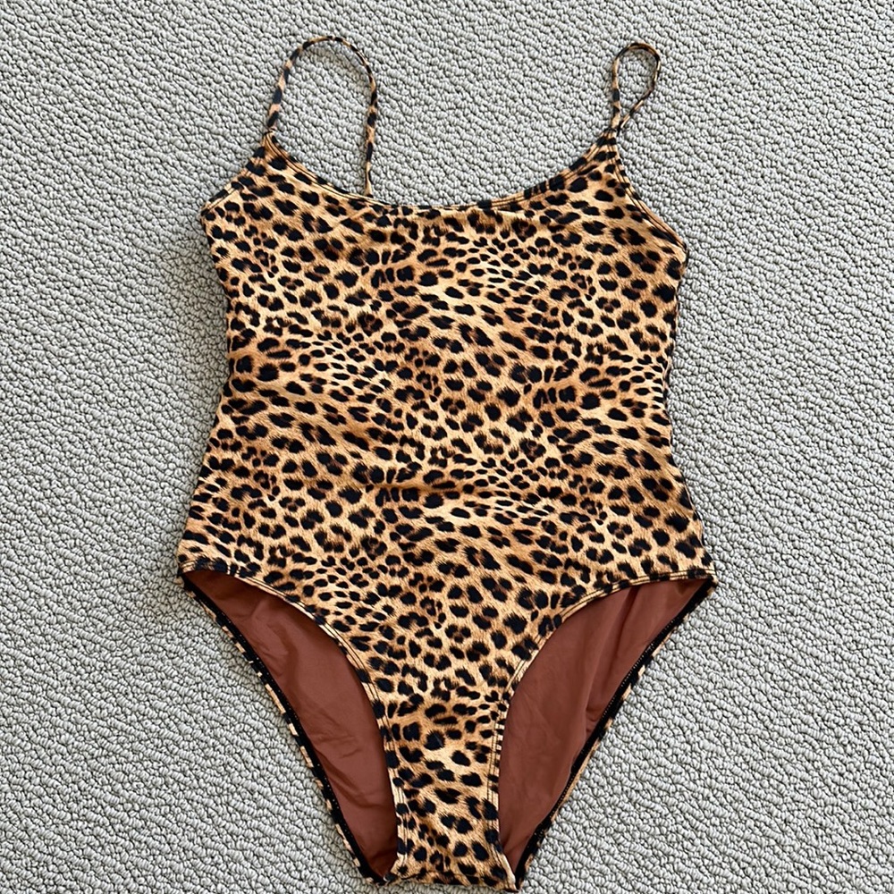 Monday Swimwear Bahamas Onepiece